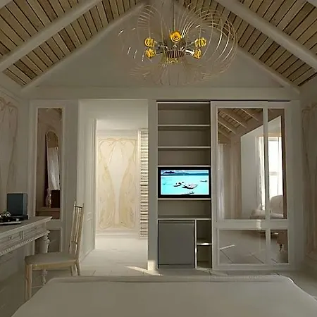 Ξενοδοχείο On Alacati 4*